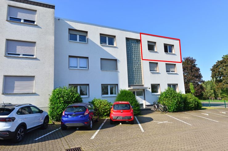 Ideale Kapitalanlage: 3-Zimmer-Wohnung mit Südwest-Loggia und Stellplatz